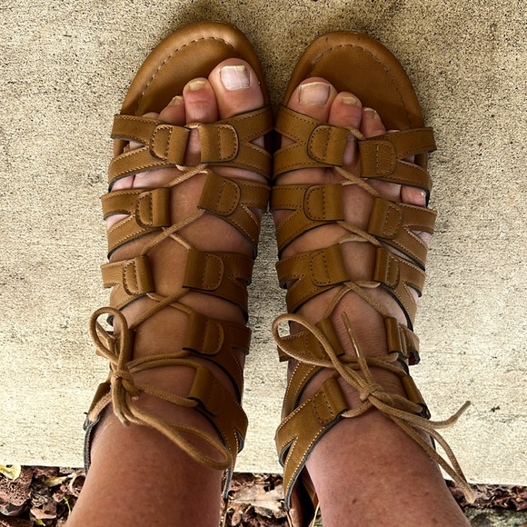BRASH Brand Gladiator Sandals Tan Size 8 - Picture 1 of 8